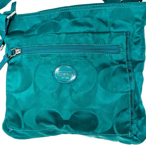 Coach Green Signature Nylon Sateen Getaway File Zip Crossbody Purse F77408 - Picture 2 of 11